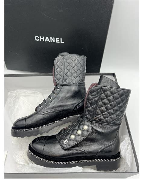 chanel botki